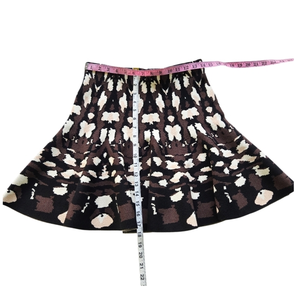 Express New Body Contour High Waist Stretch Curl Hem Brown Black Skirt Small - Picture 7 of 11